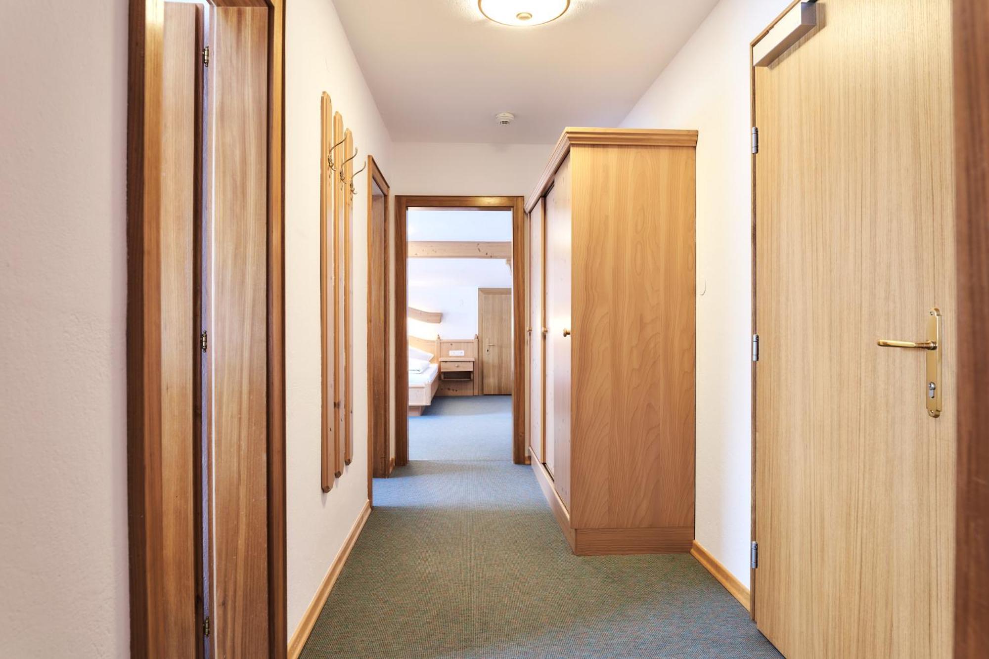 Heiterwanger Hof Appartments Екстер'єр фото